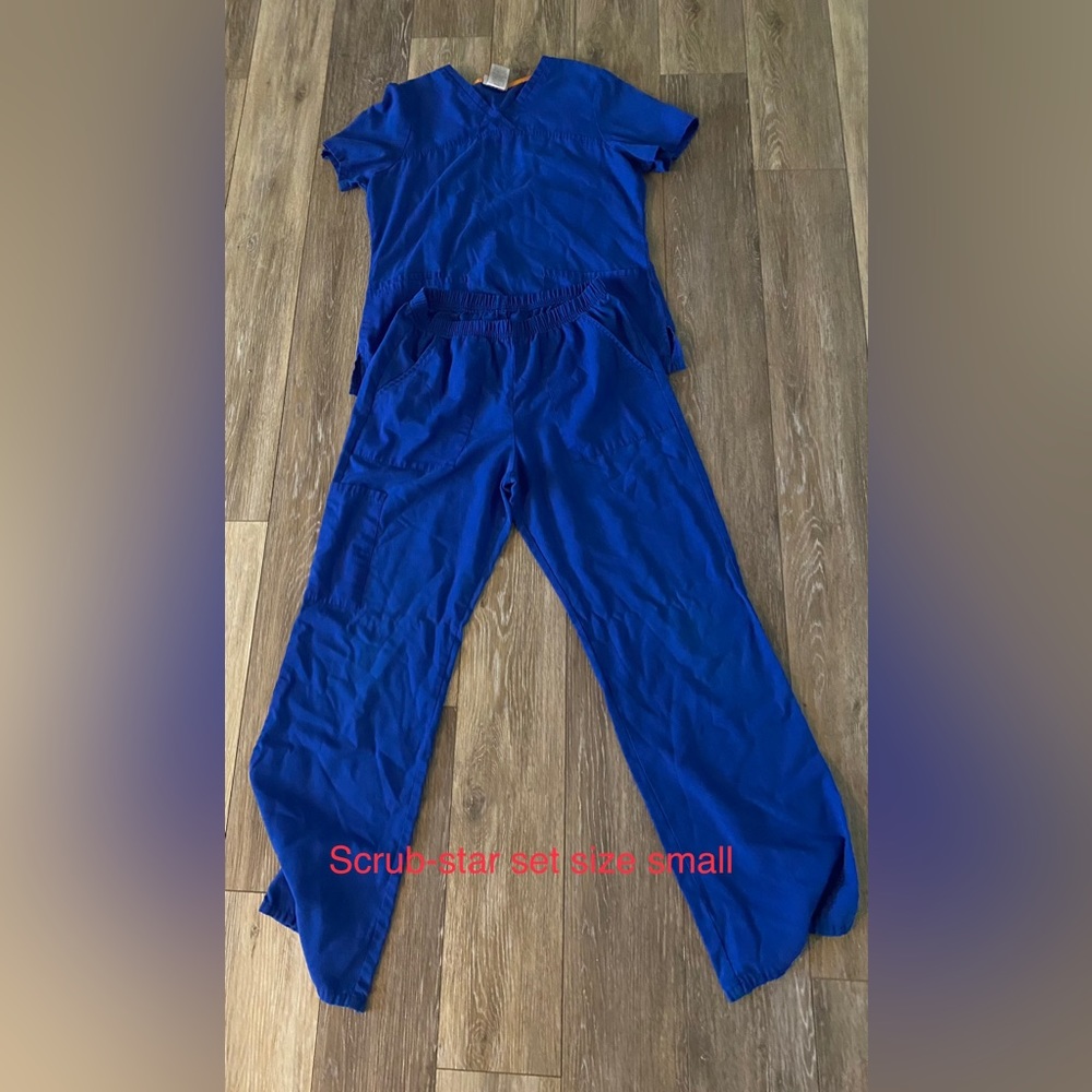 Scrub star set size small